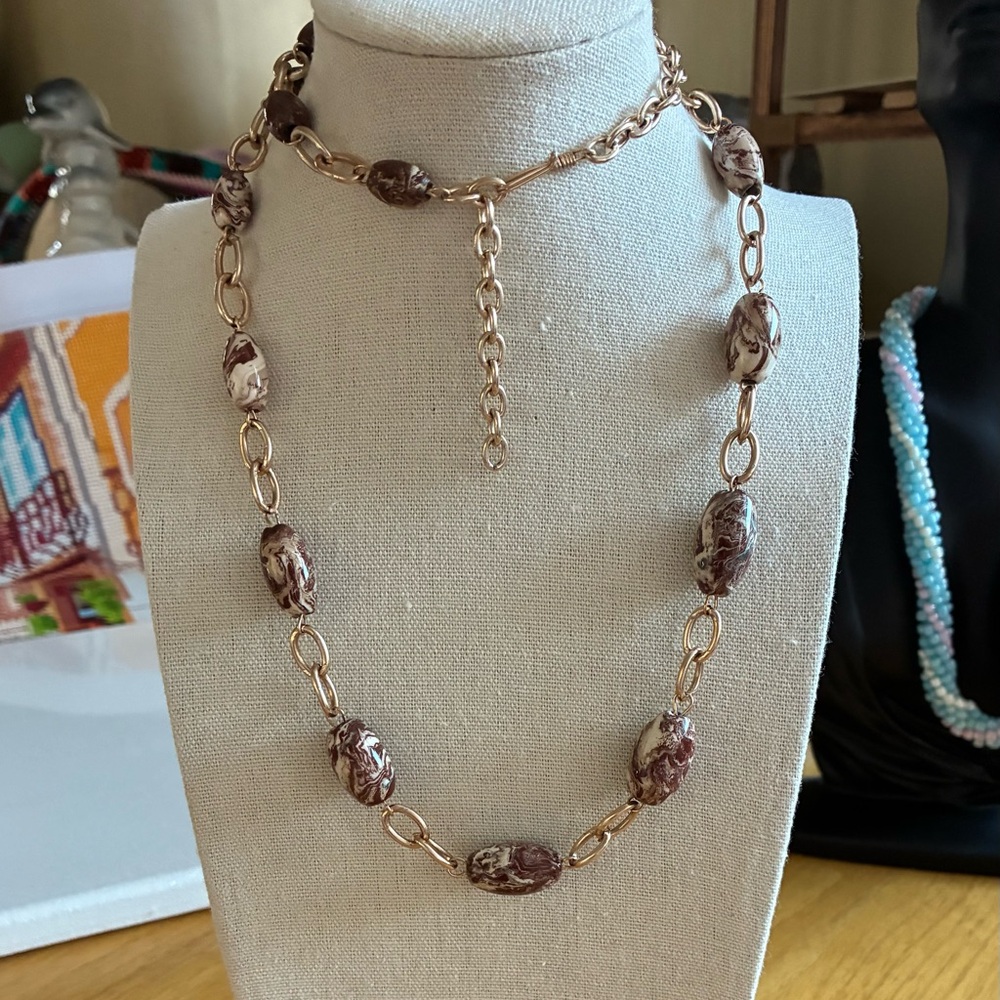 Elegant Brown Beaded Necklace